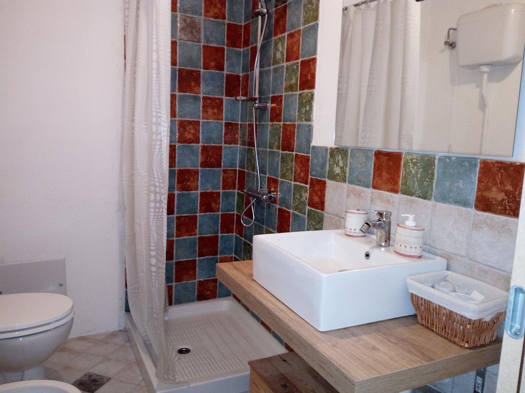 הוילה Cortazzone Cascina Teresina Monferrato Piscina מראה חיצוני תמונה